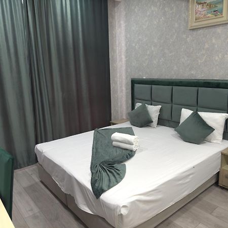 Eleon Hotel Baku Ngoại thất bức ảnh