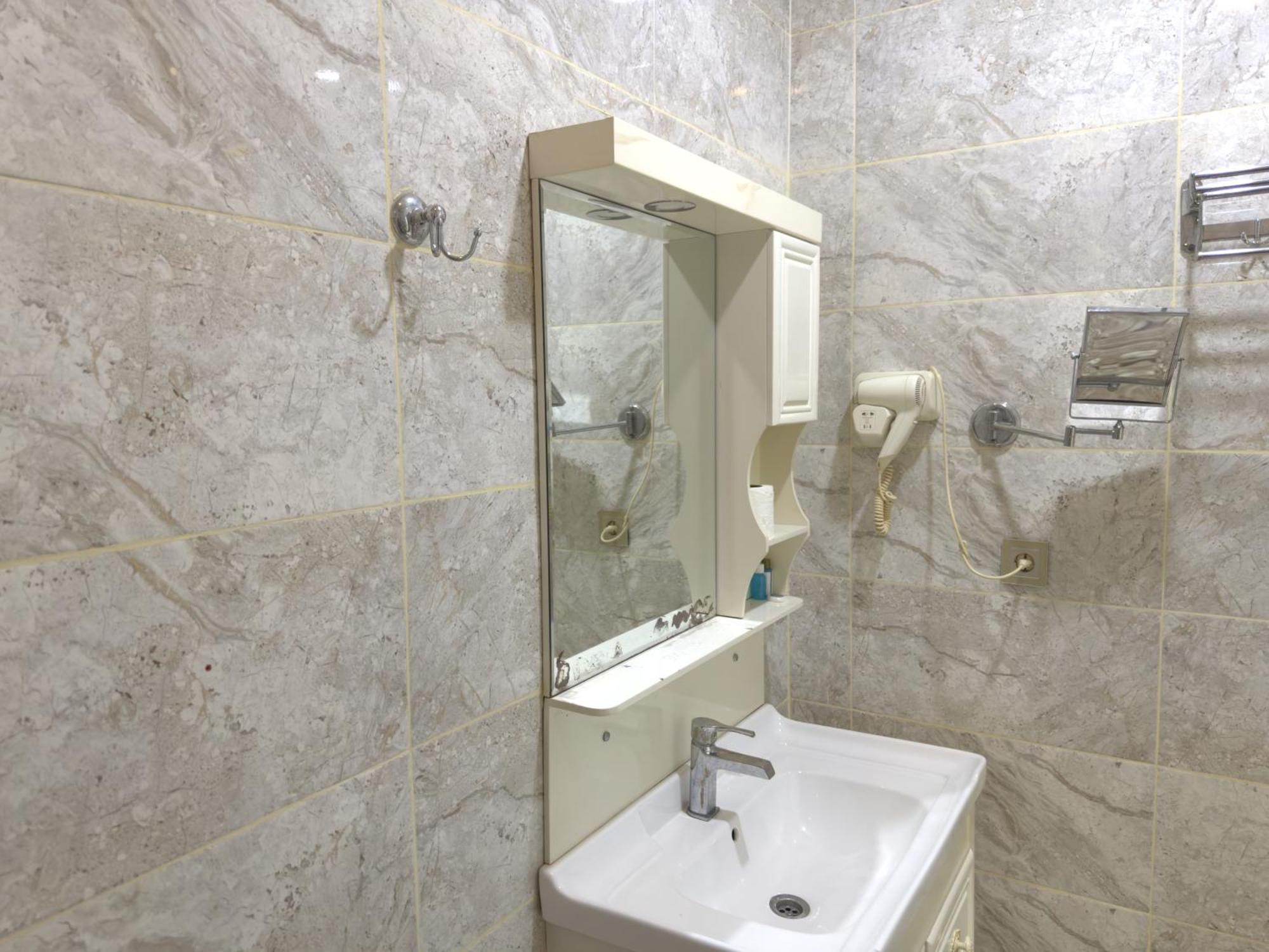 Eleon Hotel Baku Ngoại thất bức ảnh