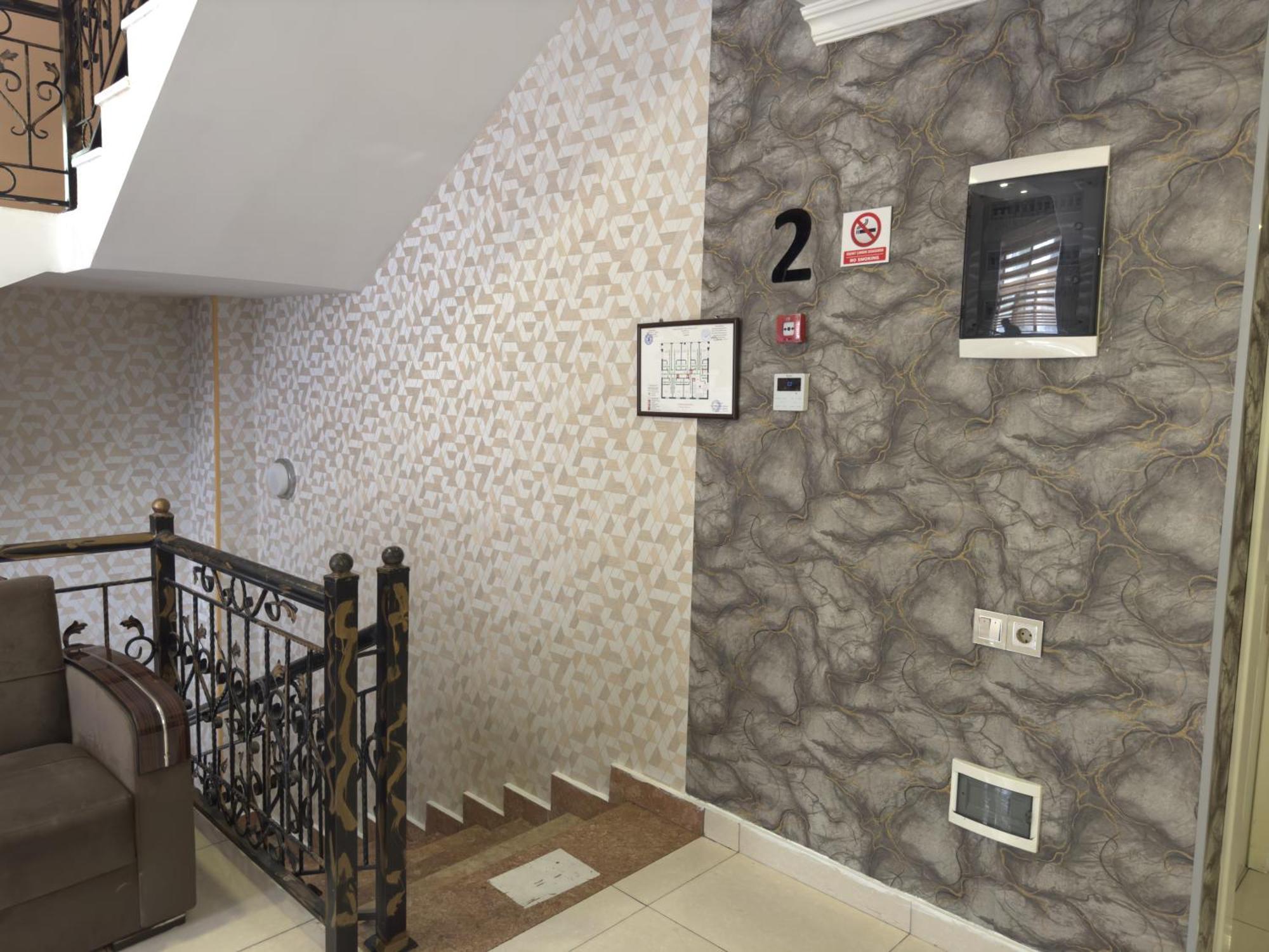Eleon Hotel Baku Ngoại thất bức ảnh